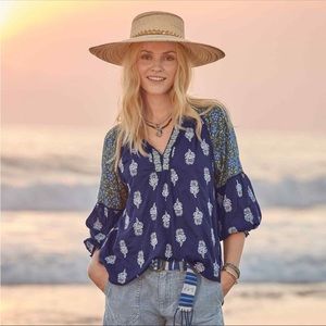 Sundance Eclipse Blue and White Floral Embroidered Long Sleeve Blouse Large